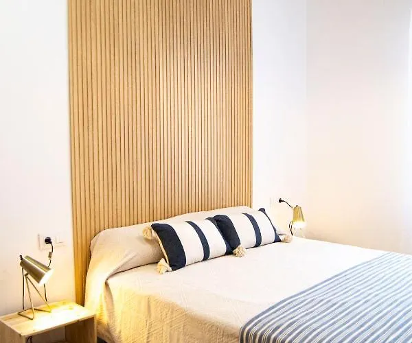 アパート Aires De *